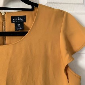 Super cute semi casual Nicole Miller dress!